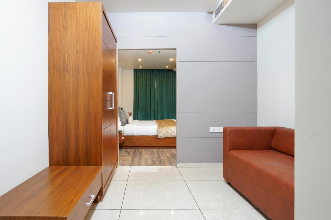 Nexstay River Mouth International Ferokh Exterior foto