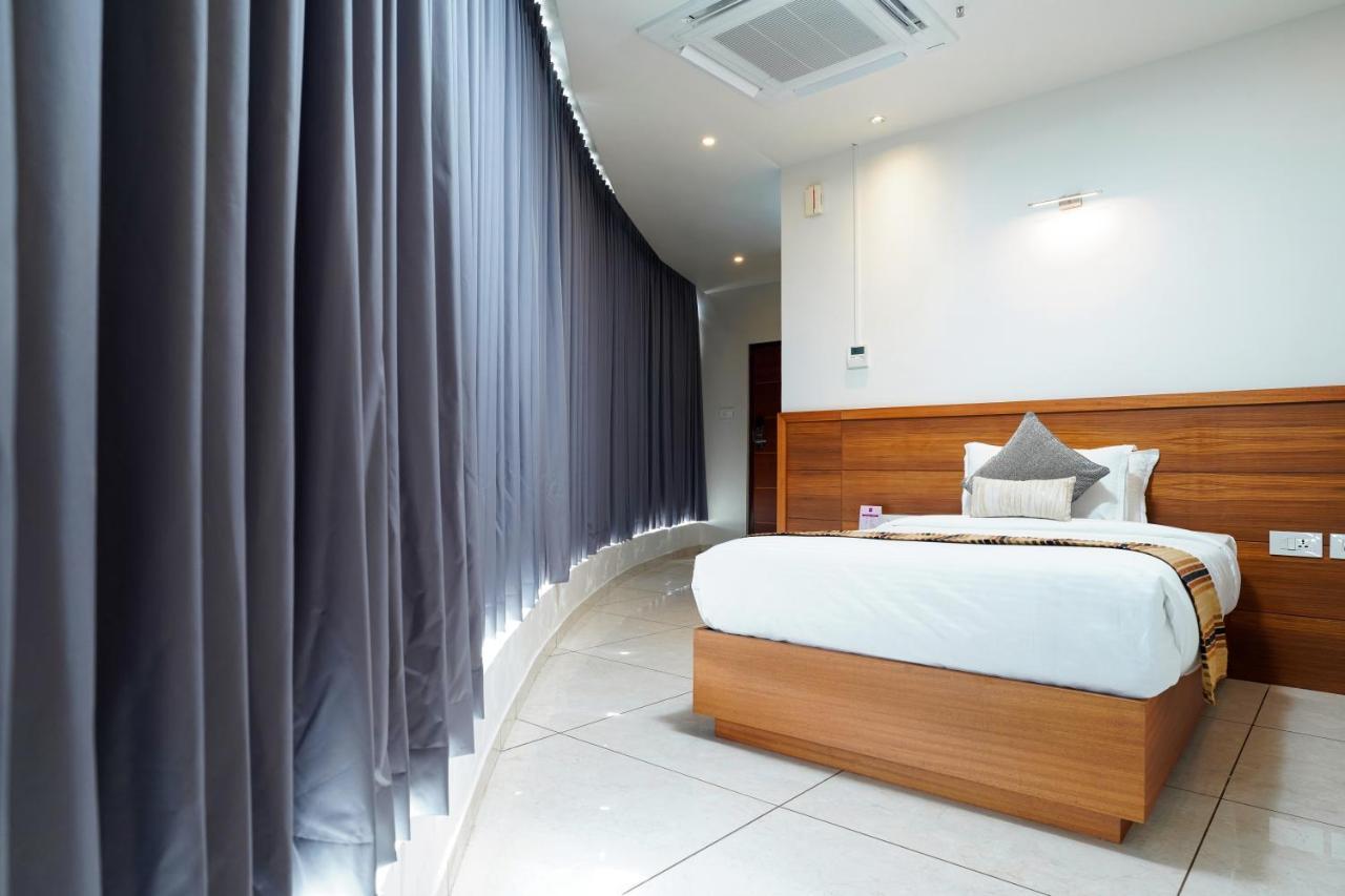 Nexstay River Mouth International Ferokh Exterior foto
